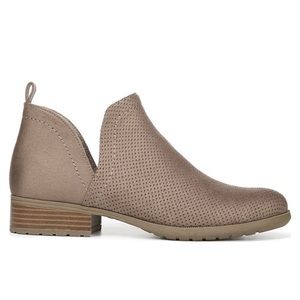 Life Stride Zara perforated suede bootie/mushroom